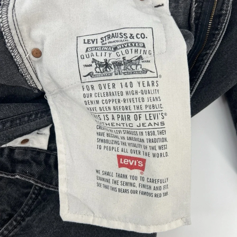 Levi's 550 Black Jeans Men's Size 36 x 29 Relaxed Fit Tapered Red Tag